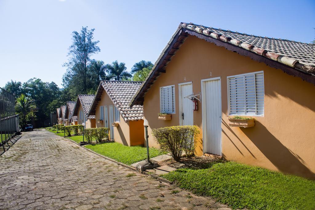 Pousada Chales De Sao Pedro Exterior photo